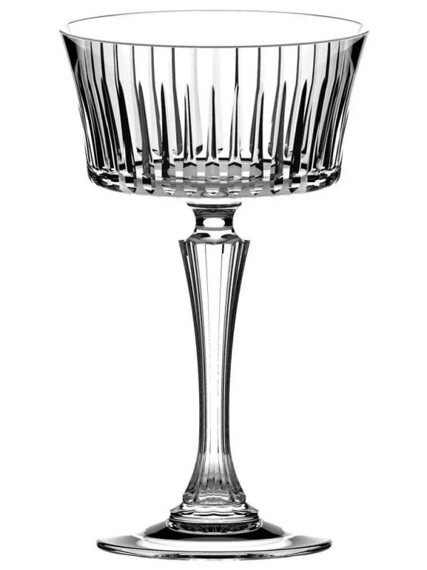 Shop our elegant TIMELESS CHAMPAGNE GLASS 25CL for sophisticated sipping. Perfect for celebrations! Add a touch of luxury to your dining experience.