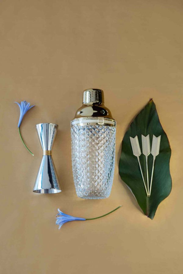 Elevate your mixology game with the luxurious Golden Aesthetics Bar Kit - the essential tool for crafting top-tier cocktails at home.