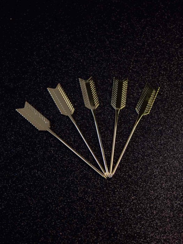 Discover elegance with Palhetas de Cocktails Golden Feather, perfect for stylish cocktail presentations at home or events.