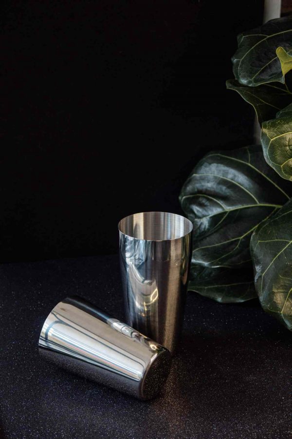 Premium Prata Boston Shaker 750/600 for Smooth Cocktails - Durable Stainless Steel Bartender Tool Set for Home Bar - Buy Online Now!