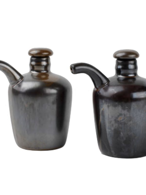 Premium 16CL Dark Container for Art of the Table Oil 604012 - Stylish and functional storage essential for elegant table settings.