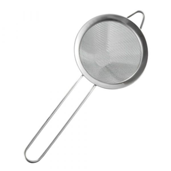 Top-notch stainless steel 8cm diameter strainer, essential for your kitchen needs. Durable and efficient kitchen tool.