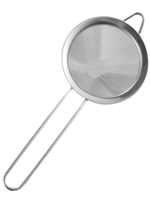 Top-notch stainless steel 8cm diameter strainer, essential for your kitchen needs. Durable and efficient kitchen tool.