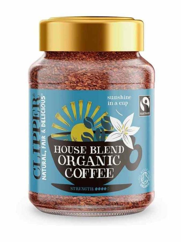 Premium Clipper House Blend Organic Instant Coffee 100g - Rich and smooth blend for a perfect cup anytime. Fairtrade and guilt-free.