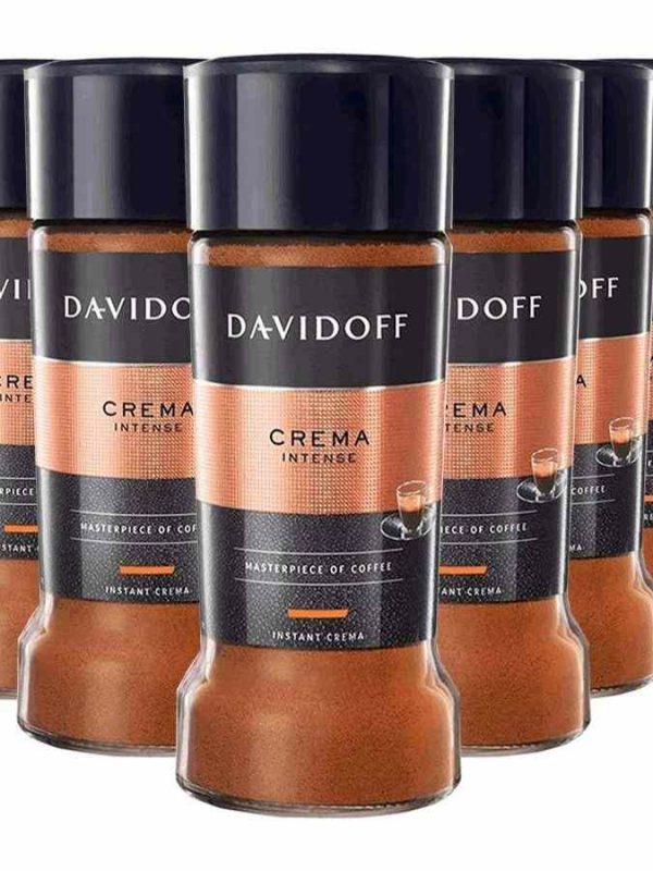 Indulge in rich and intense flavors with Davidoff Instant Coffee Crema Intenso 6 x 100 g – your perfect pick-me-up blend!